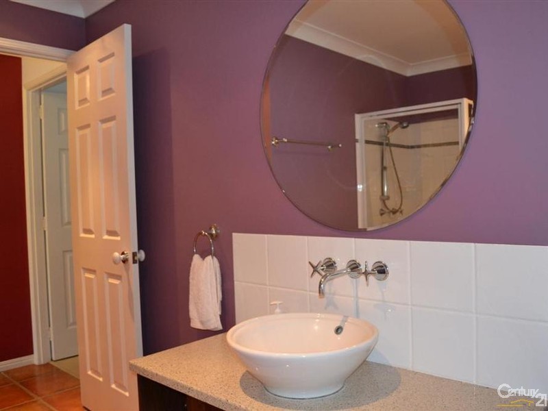 22 Neptune Street, Burnett Heads QLD 4670