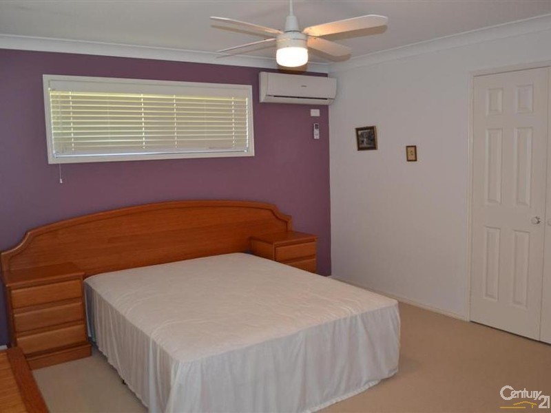 22 Neptune Street, Burnett Heads QLD 4670