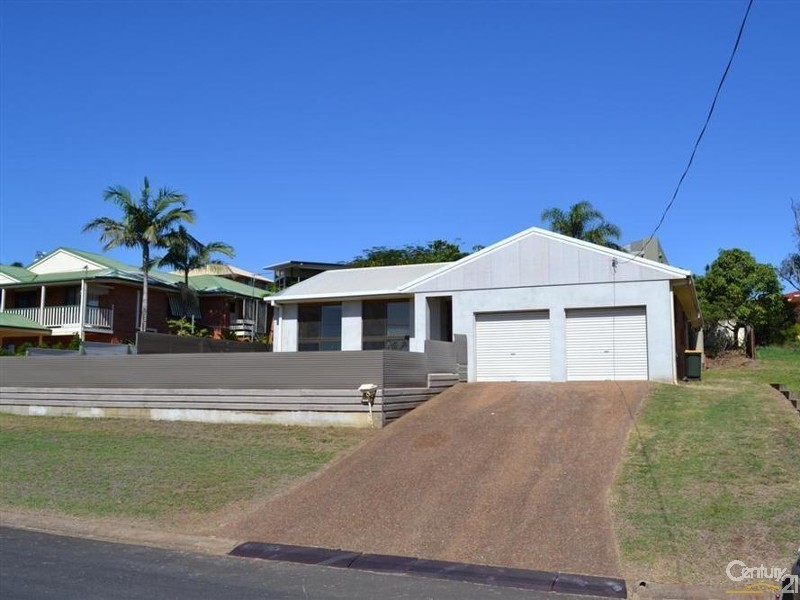 28 Linden Crescent, Qunaba QLD 4670