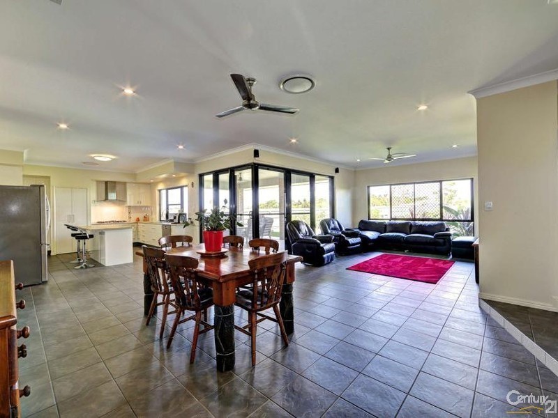 3 Whitesails Court, Innes Park QLD 4670