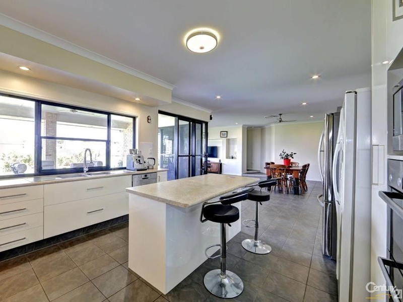 3 Whitesails Court, Innes Park QLD 4670