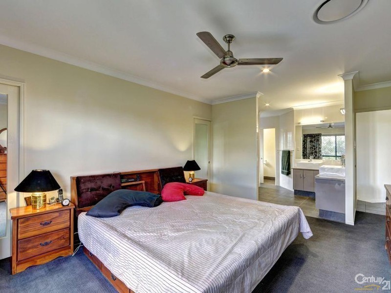 3 Whitesails Court, Innes Park QLD 4670