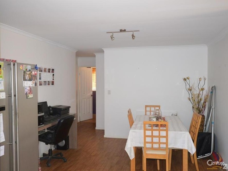 18 The Strand East, Thabeban QLD 4670