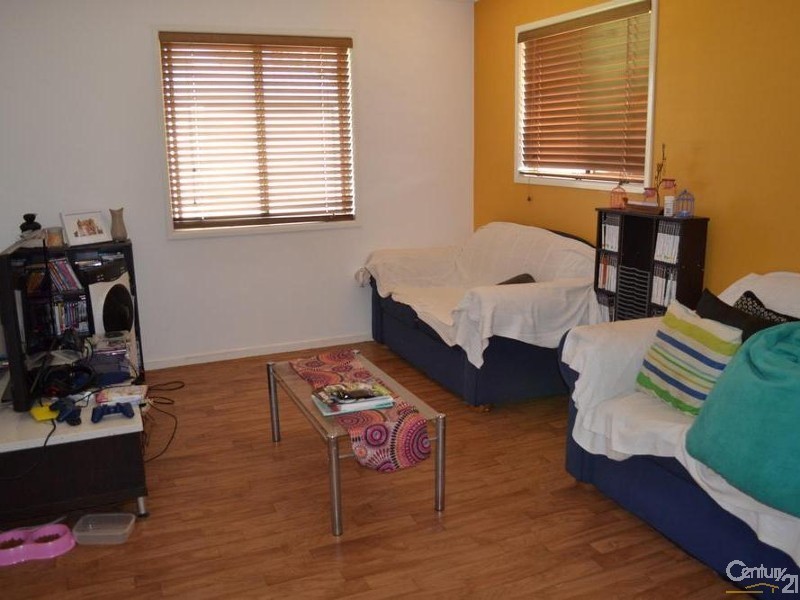 18 The Strand East, Thabeban QLD 4670