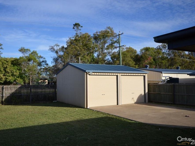 18 The Strand East, Thabeban QLD 4670