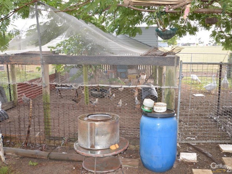 39 Paynes Road, Alloway QLD 4670