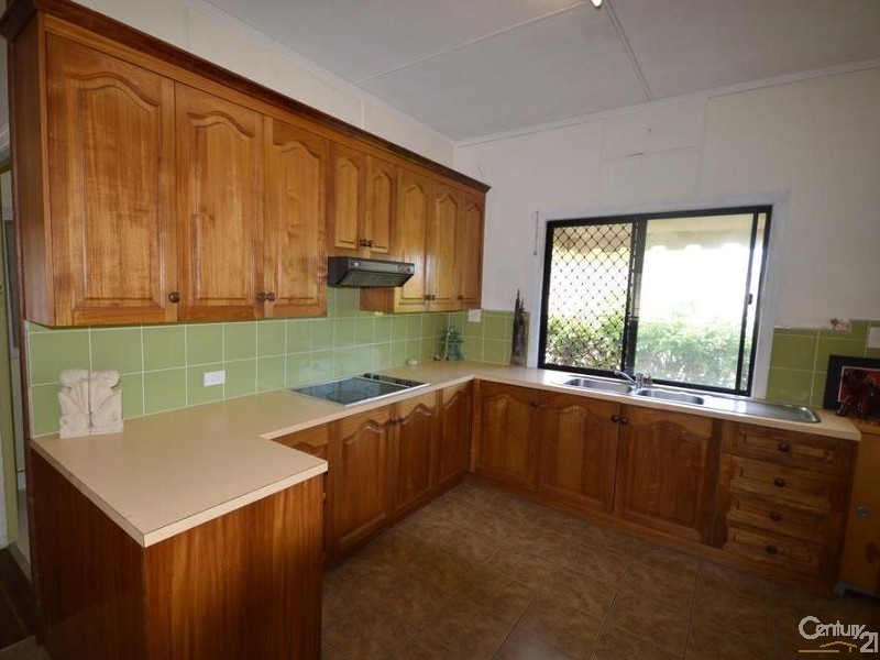 5 Brown Street, Norville QLD 4670