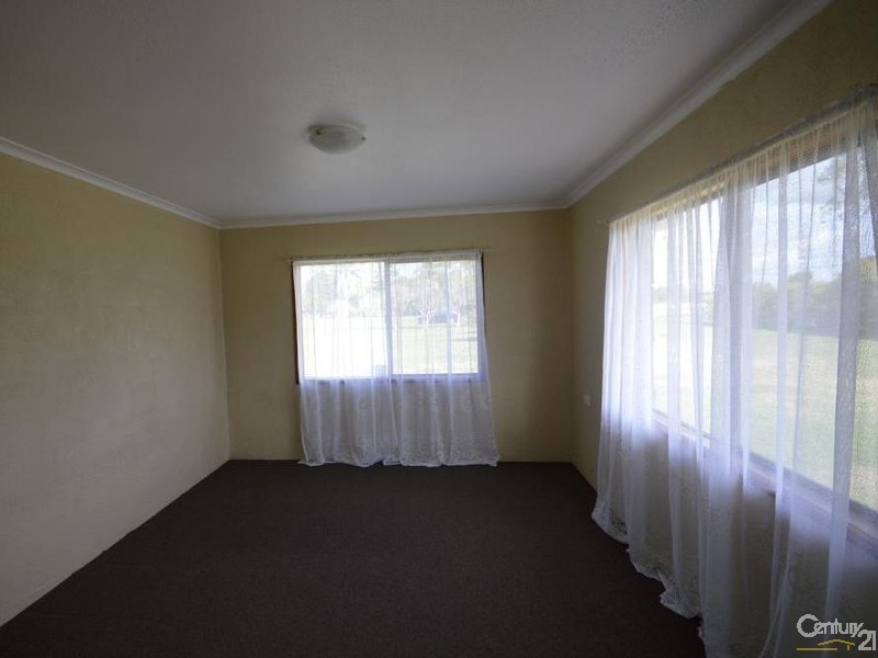 7 Rustic Road, Sharon QLD 4670