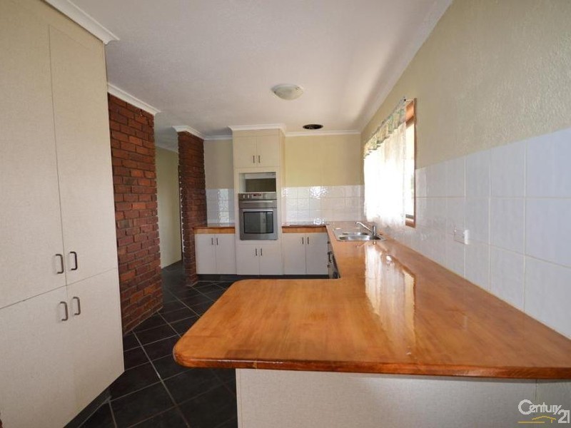 7 Rustic Road, Sharon QLD 4670