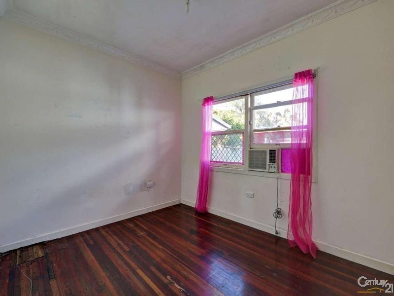 49 Montgomery Street, Svensson Heights QLD 4670