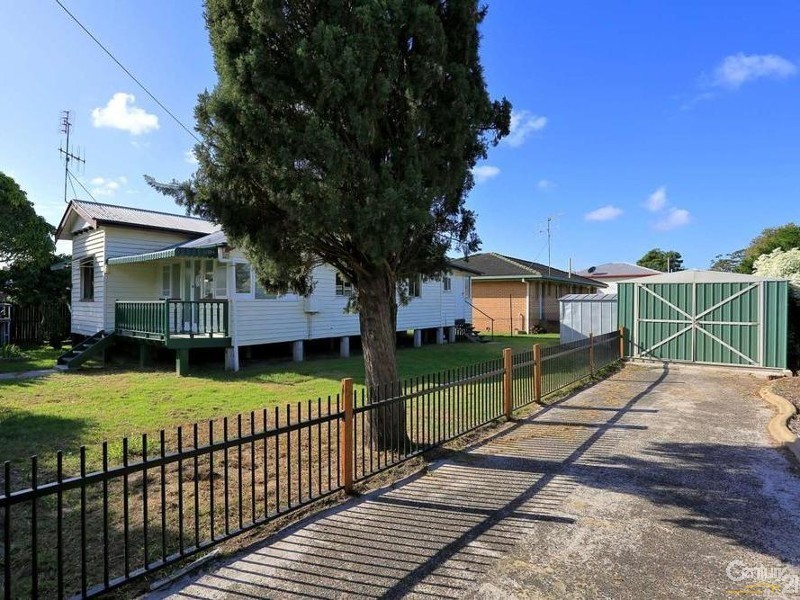 46 Water Street, Walkervale QLD 4670