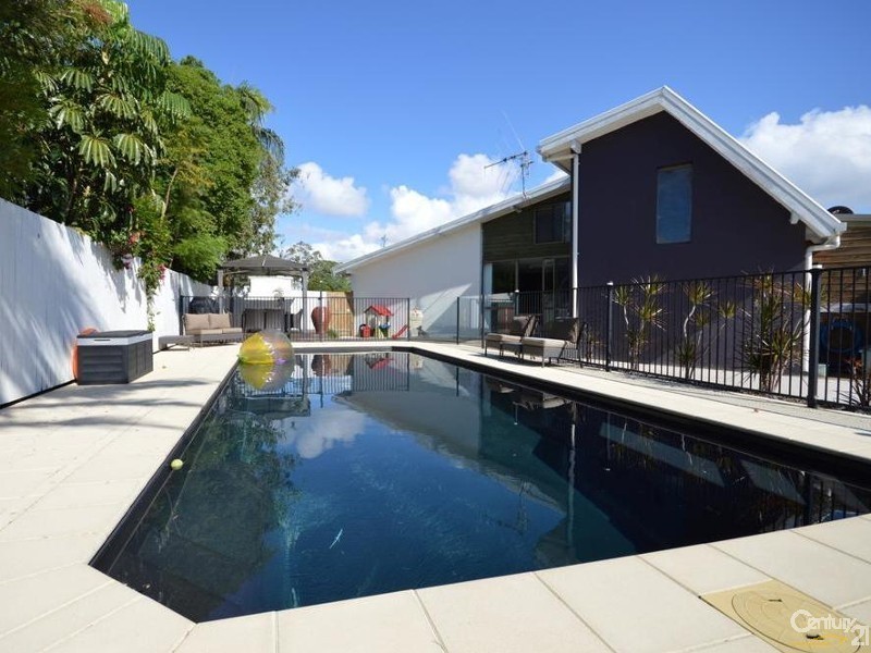 9 Crane Street, Kepnock QLD 4670