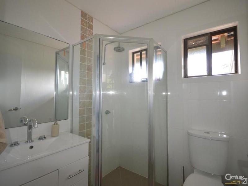 9 Crane Street, Kepnock QLD 4670