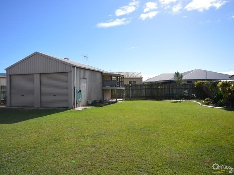 25 Maike Street, Kalkie QLD 4670