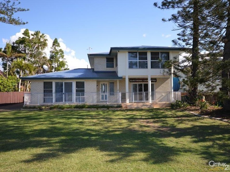 48 The Esplanade, Elliott Heads QLD 4670