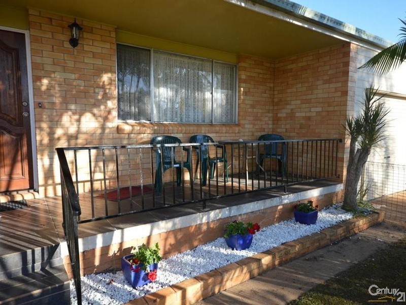 10 McCarthy Street, Avenell Heights QLD 4670