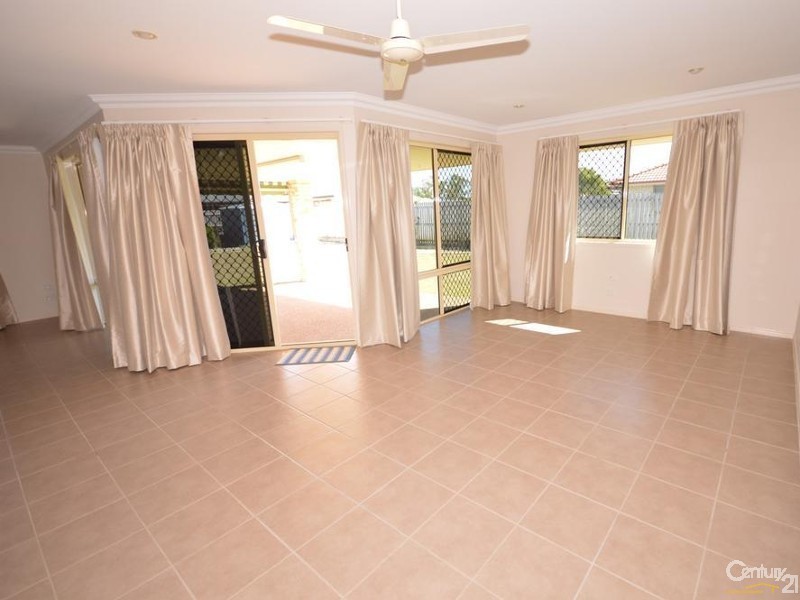 45 Robina Drive, Avoca QLD 4670