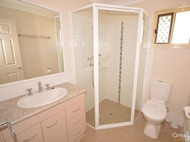 45 Robina Drive, Avoca QLD 4670