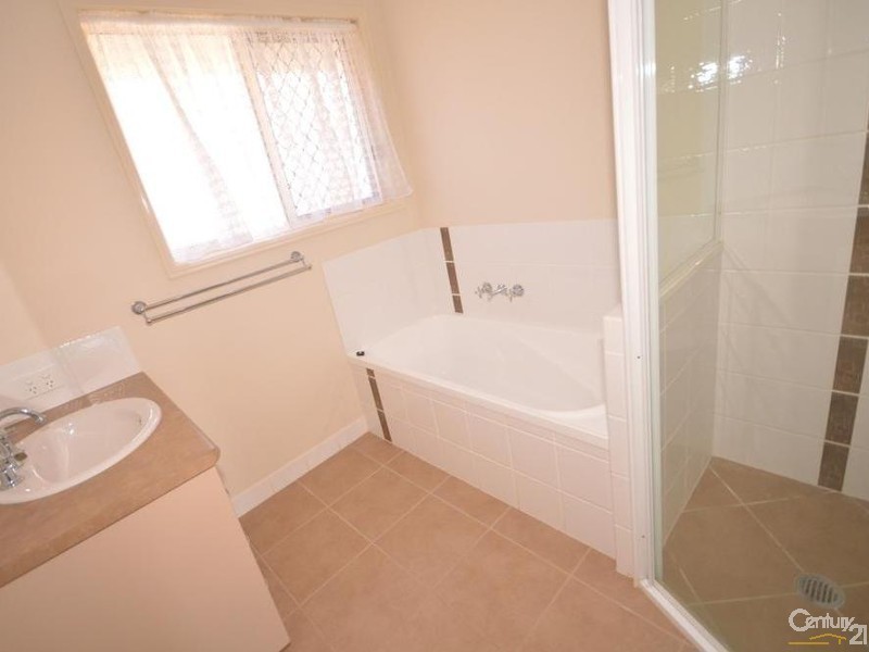 45 Robina Drive, Avoca QLD 4670