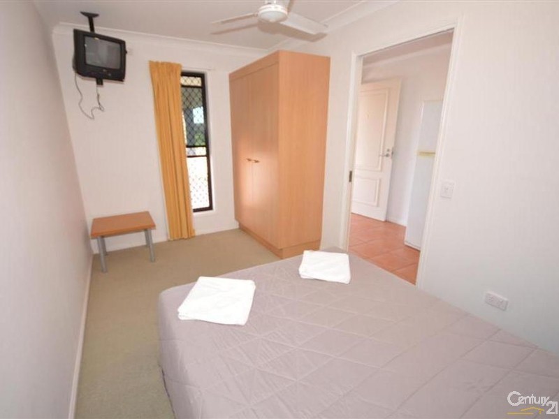 Unit 32 Pebble Beach Drive, Coral Cove QLD 4670