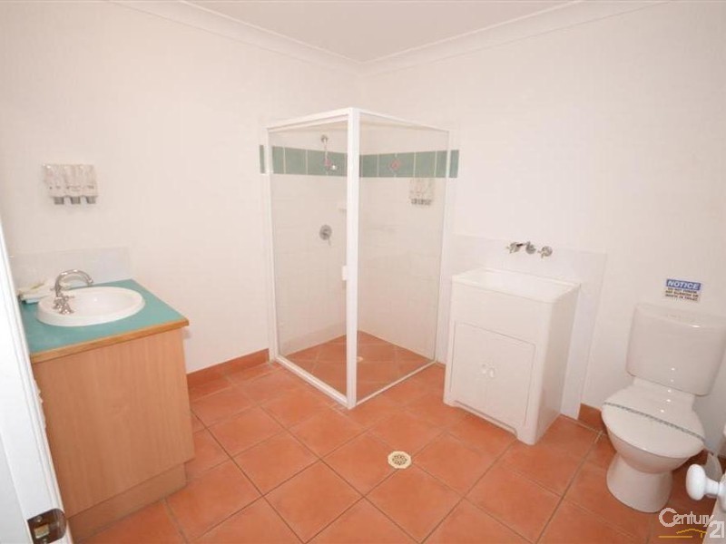 Unit 32 Pebble Beach Drive, Coral Cove QLD 4670