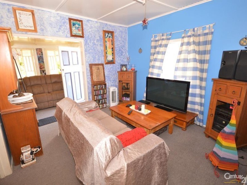 10 Spear Street, Bundaberg South QLD 4670