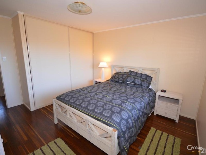 6 Greathead Road, Kepnock QLD 4670