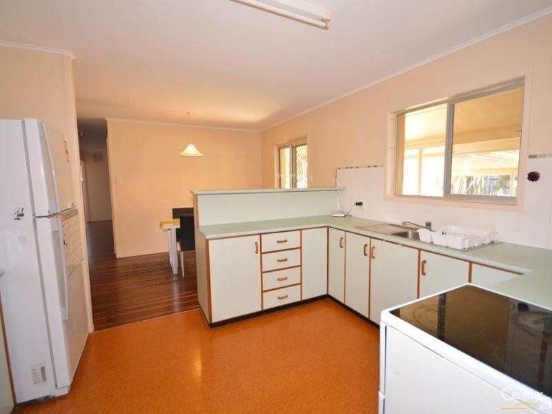 6 Greathead Road, Kepnock QLD 4670