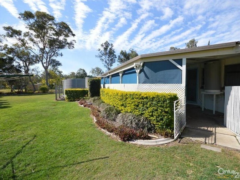 10 Bush Road, Branyan QLD 4670