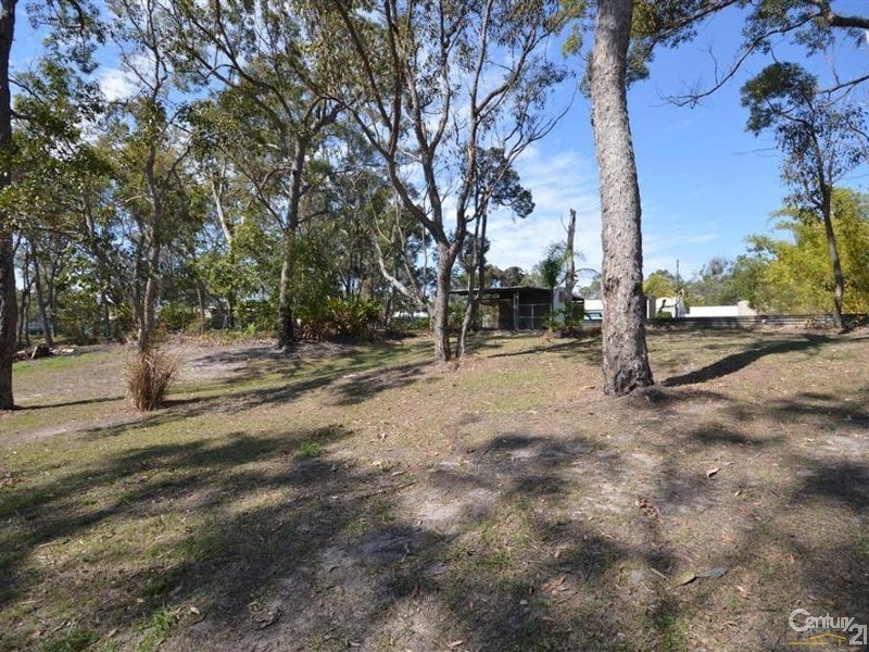 10 Bush Road, Branyan QLD 4670