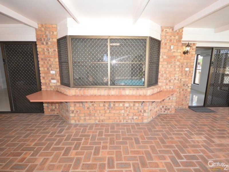 5 Murphy Court, Avenell Heights QLD 4670