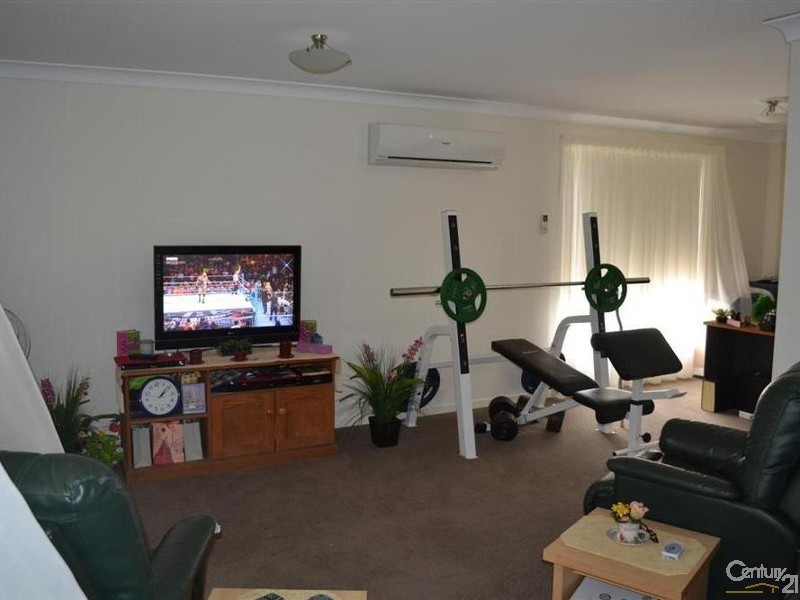 21 Phillips Street, Bundaberg North QLD 4670