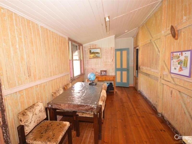 16 Griffith Street, Bundaberg South QLD 4670