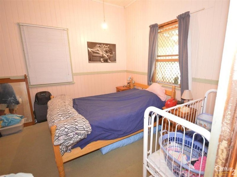 16 Griffith Street, Bundaberg South QLD 4670