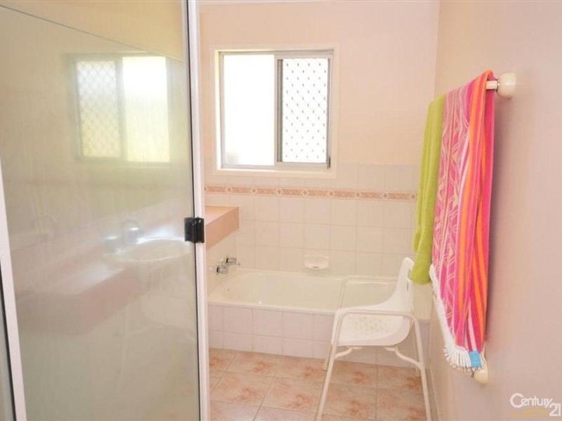 39 Novakoski Street, Kepnock QLD 4670