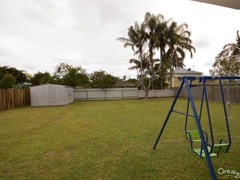 18 Alamein Street, Svensson Heights QLD 4670