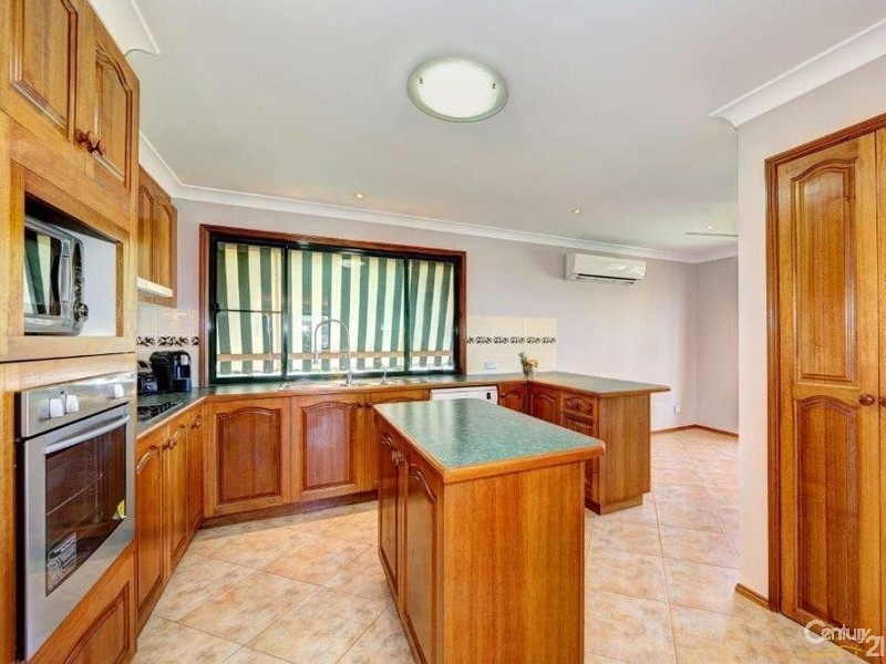 30 Linden Crescent, Qunaba QLD 4670