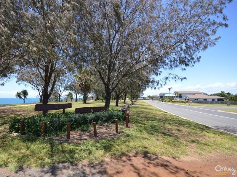 109 Barolin Esplanade, Coral Cove QLD 4670