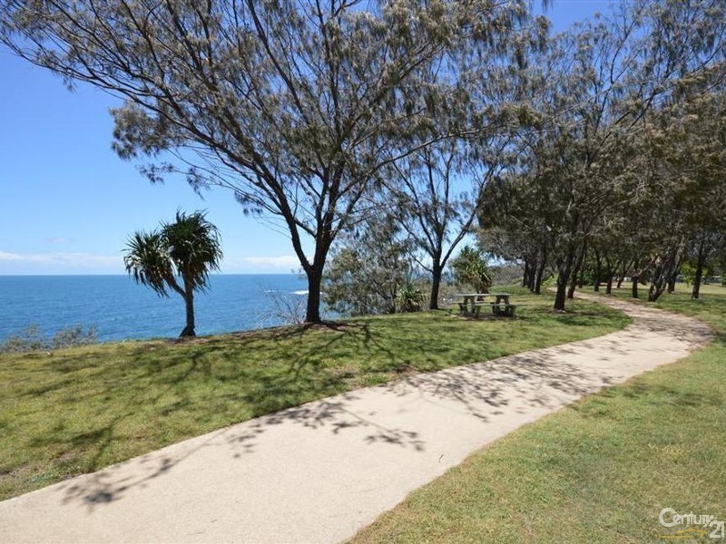 109 Barolin Esplanade, Coral Cove QLD 4670