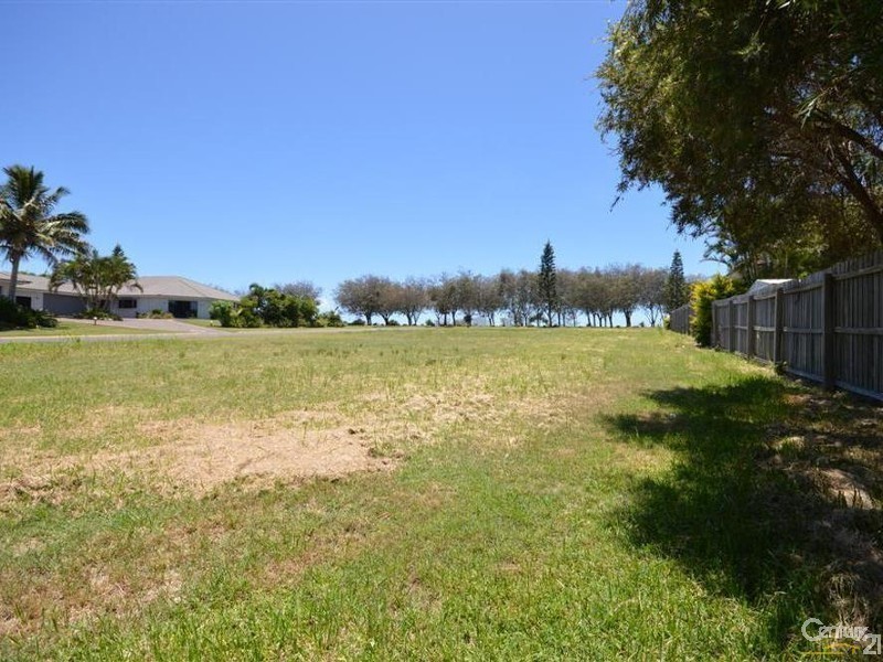 109 Barolin Esplanade, Coral Cove QLD 4670