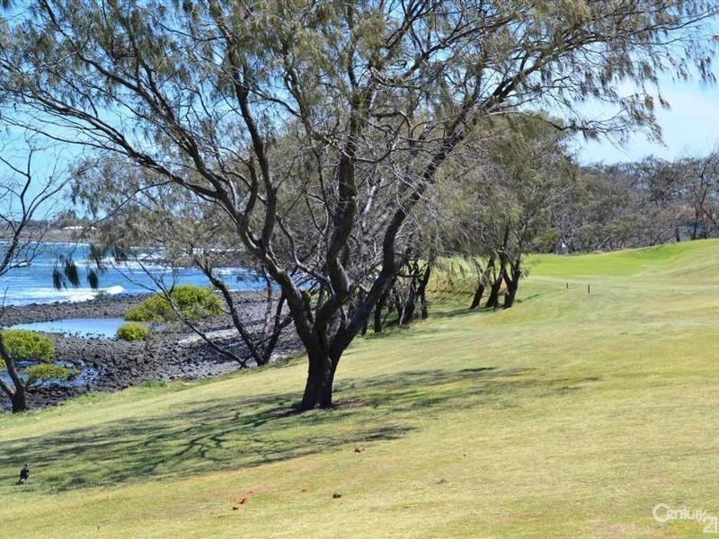 109 Barolin Esplanade, Coral Cove QLD 4670