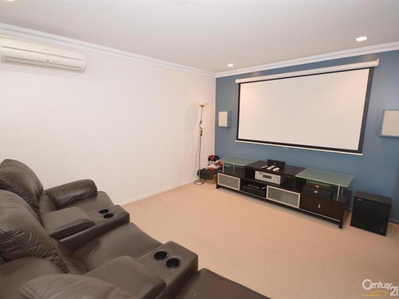 9 Foster Drive, Bundaberg North QLD 4670