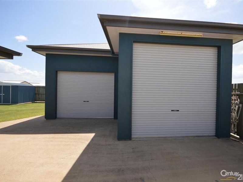 9 Foster Drive, Bundaberg North QLD 4670