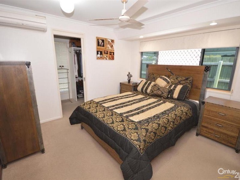 9 Foster Drive, Bundaberg North QLD 4670