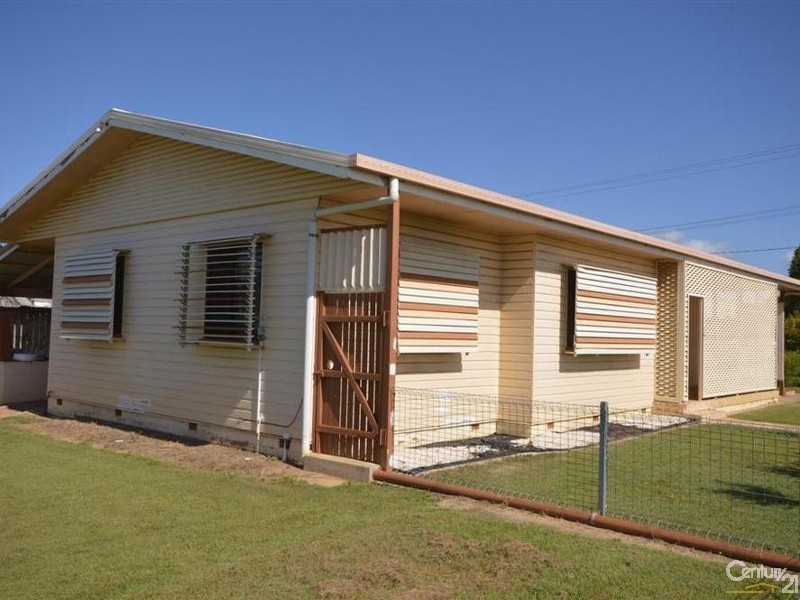 15 McKewen Street, Svensson Heights QLD 4670