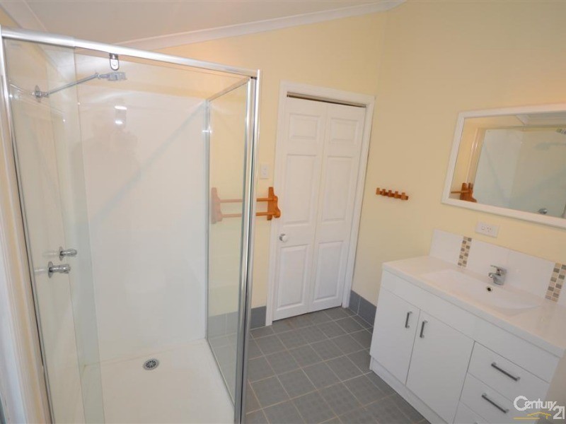 10 George Street, Bundaberg South QLD 4670