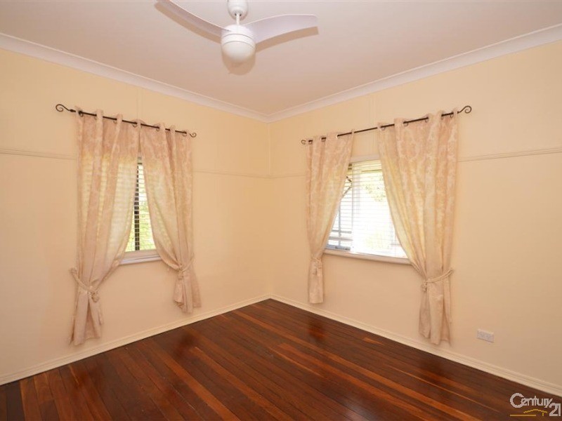 10 George Street, Bundaberg South QLD 4670