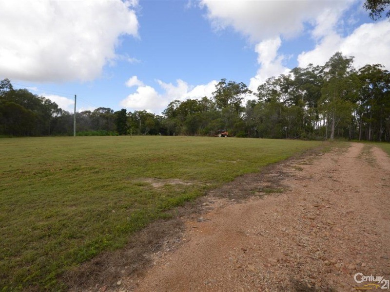 135 Cobbs Road, Bucca QLD 4670