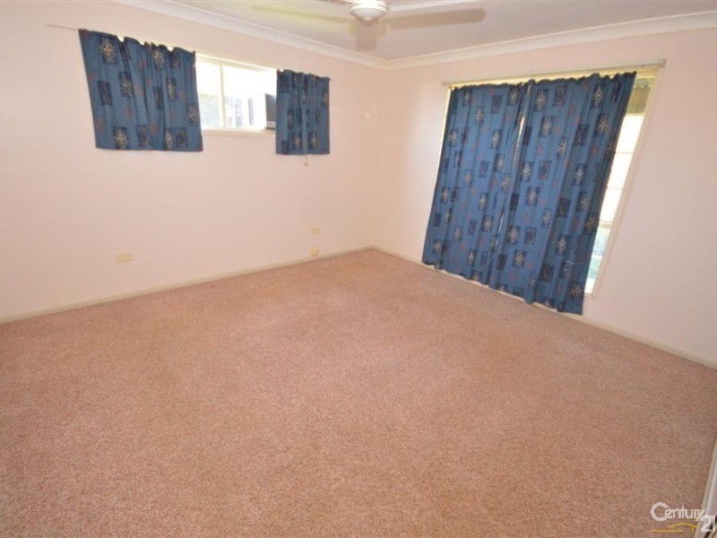 29 Linden Crescent, Qunaba QLD 4670