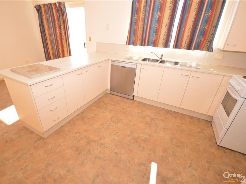 29 Linden Crescent, Qunaba QLD 4670